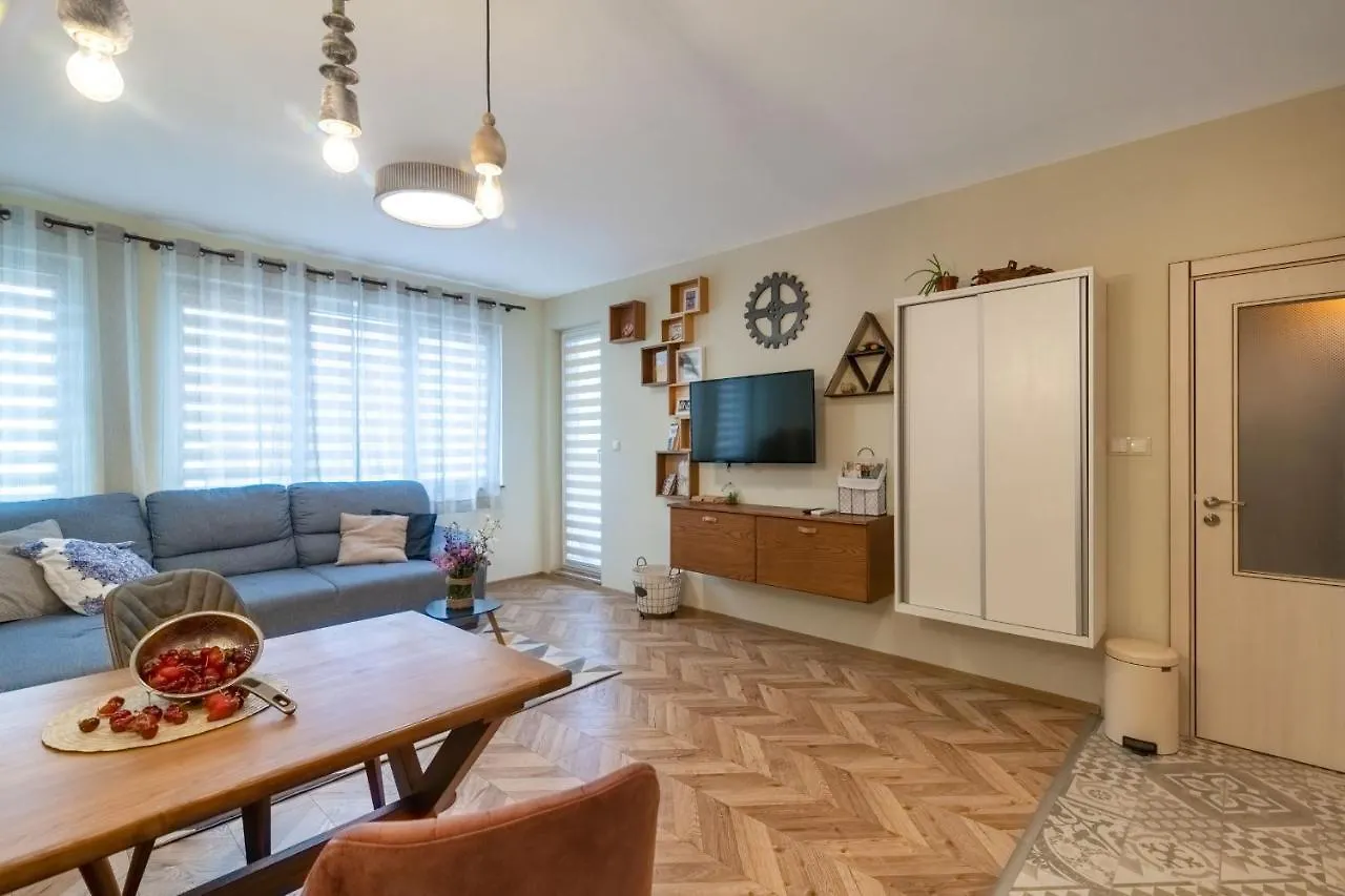 Soulful Apartments Varna 0*,